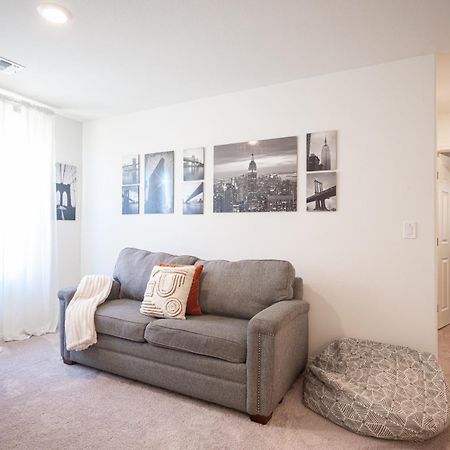 Beautiful Brand New 2 Bedroom Vegas Home! Fits 12 Or More,15-20 Minutes From Lv Strip Лас-Вегас Экстерьер фото