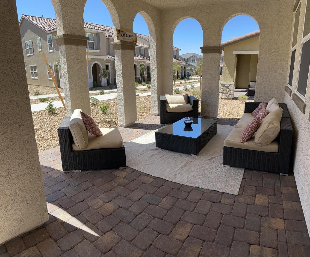 Beautiful Brand New 2 Bedroom Vegas Home! Fits 12 Or More,15-20 Minutes From Lv Strip Лас-Вегас Экстерьер фото