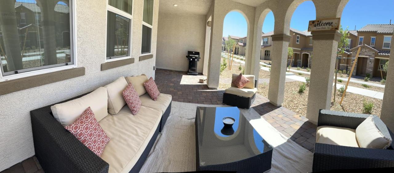 Beautiful Brand New 2 Bedroom Vegas Home! Fits 12 Or More,15-20 Minutes From Lv Strip Лас-Вегас Экстерьер фото