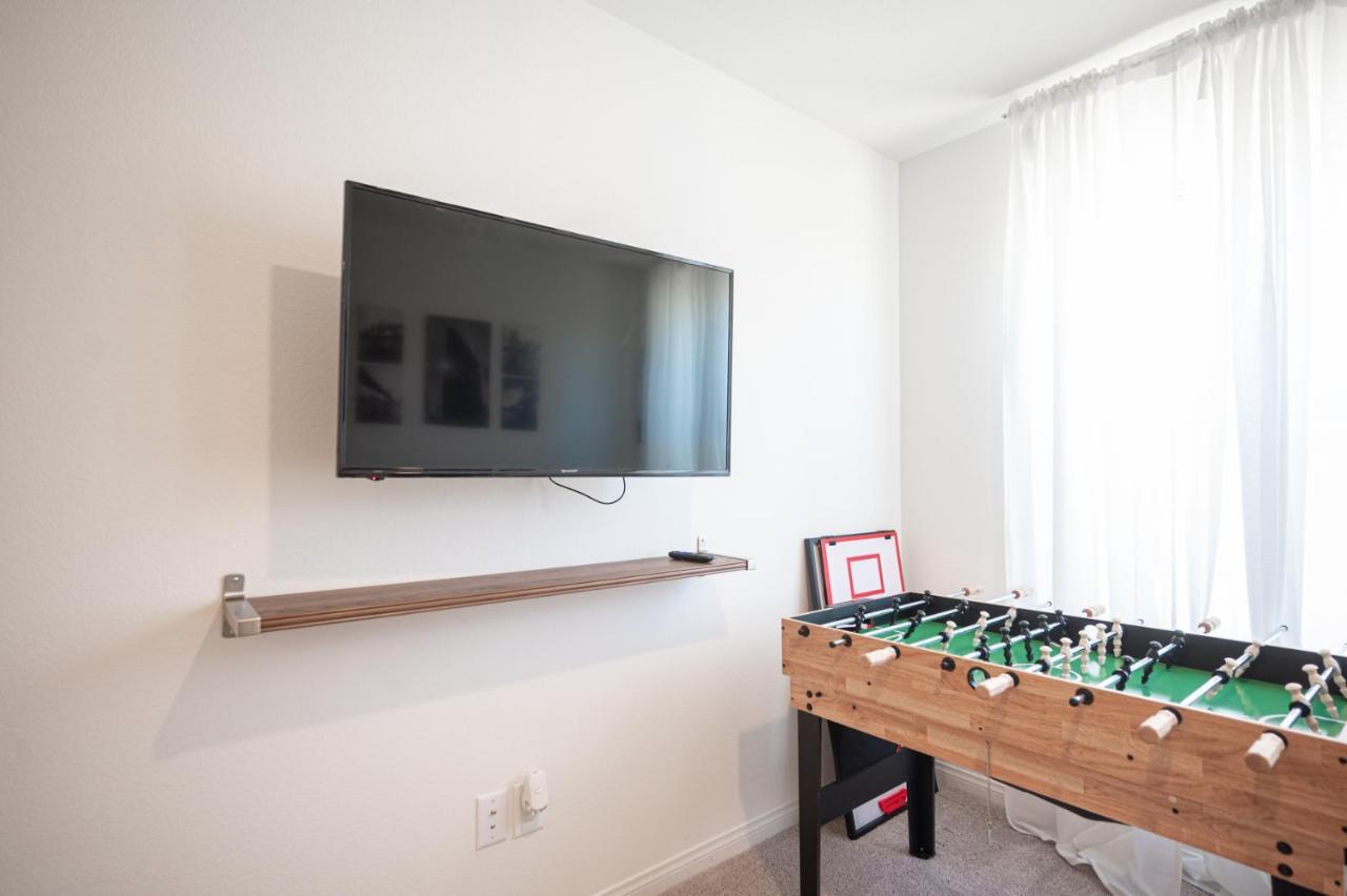Beautiful Brand New 2 Bedroom Vegas Home! Fits 12 Or More,15-20 Minutes From Lv Strip Лас-Вегас Экстерьер фото