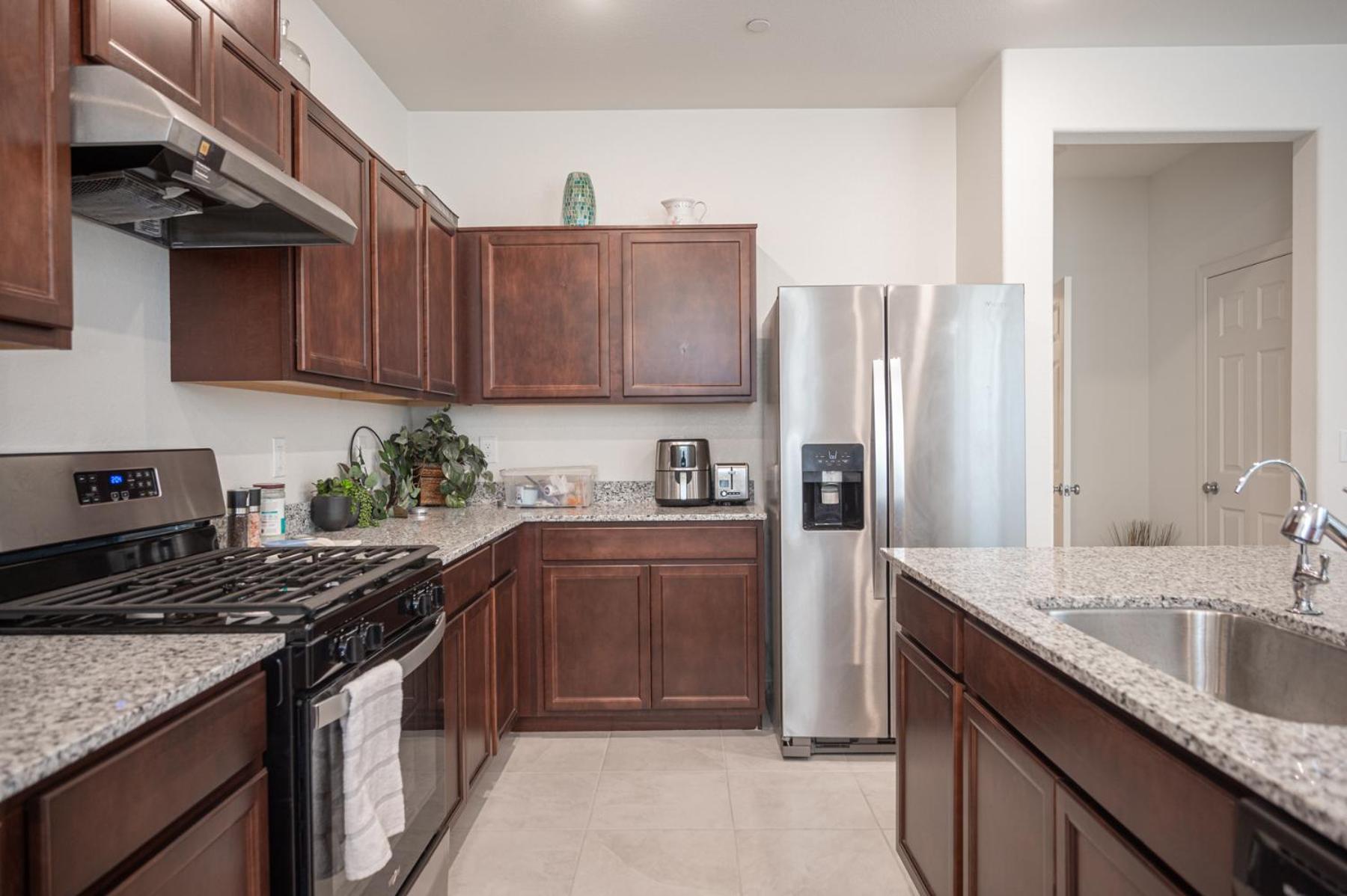 Beautiful Brand New 2 Bedroom Vegas Home! Fits 12 Or More,15-20 Minutes From Lv Strip Лас-Вегас Экстерьер фото